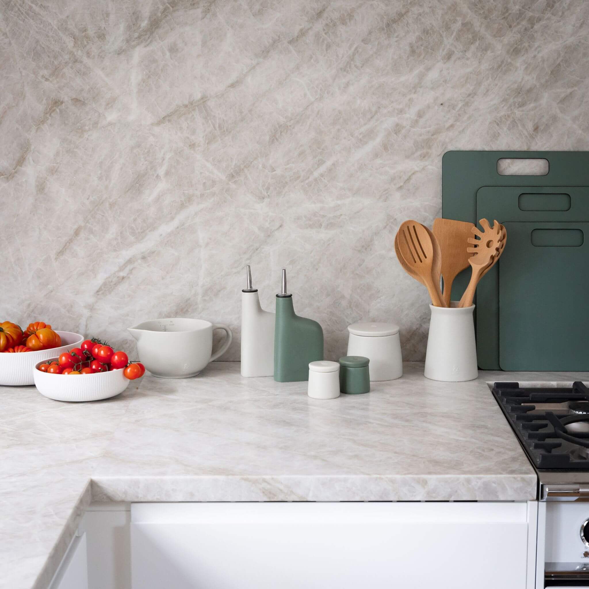 cute-ceramic-salt-and-pepper-shakers