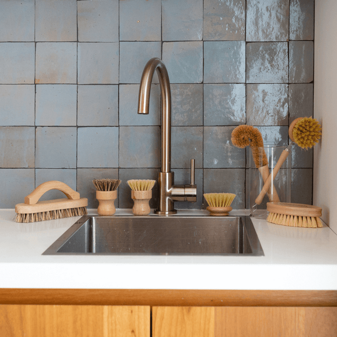 5 Reasons to Make Your Kitchen Greener with Sustainable Dish Brushes