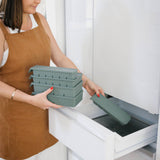 Silicone-freezer-moulds-in-eucalyptus-for-snacks