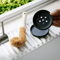 bar container with drain