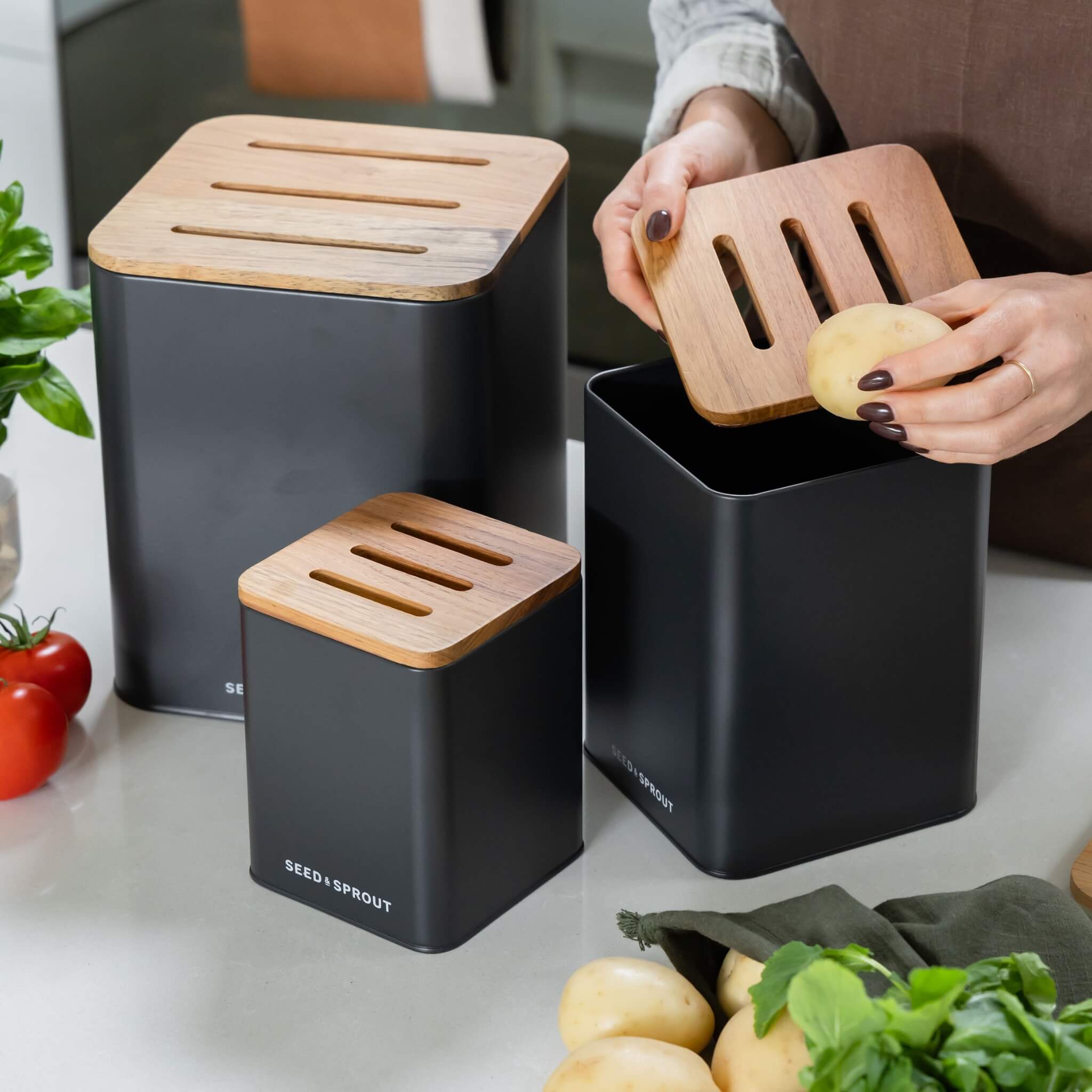 eco-friendly-produce-storage-containers