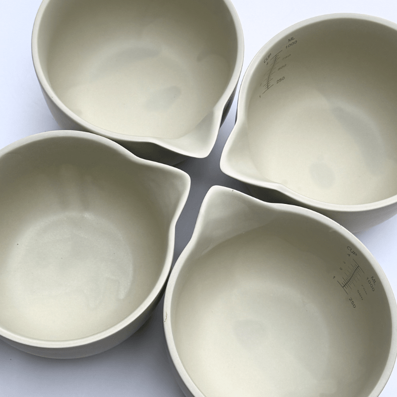 Baking Ceramic Measuring Cup | 1L