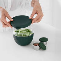 lunch condiment pots