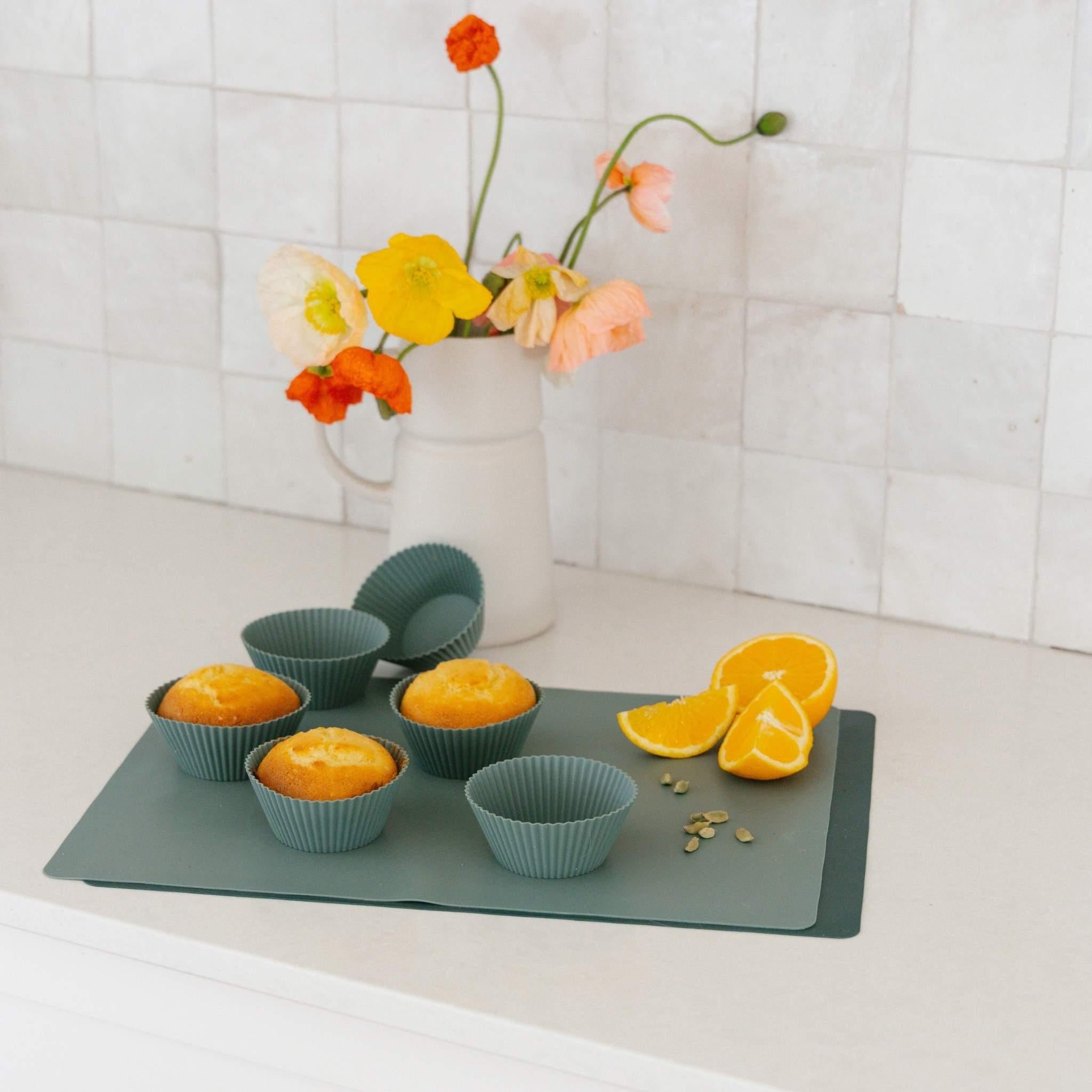 Small Muffin Cups