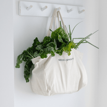 tote with pockets